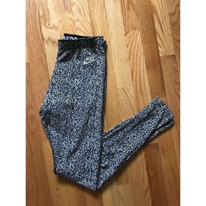 Nike Composition Notebook Leggings